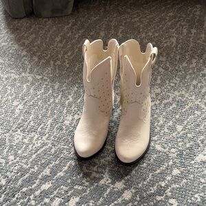 Girls Cream Western Boots